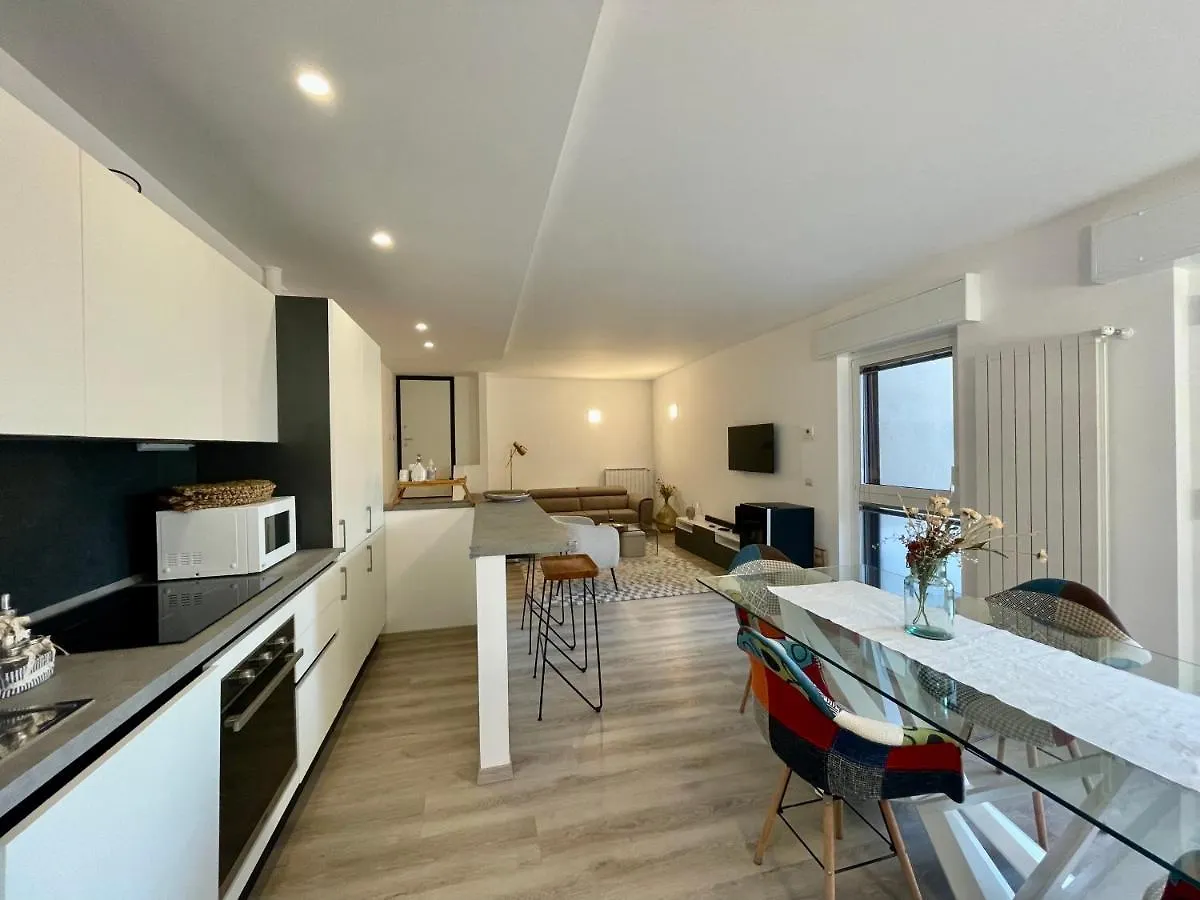 San Martino Lake View Apartment Ispra Italy